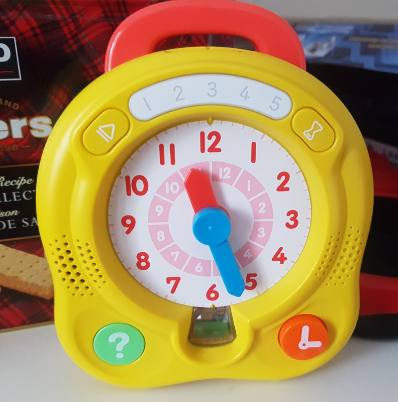Shimajirou Clock